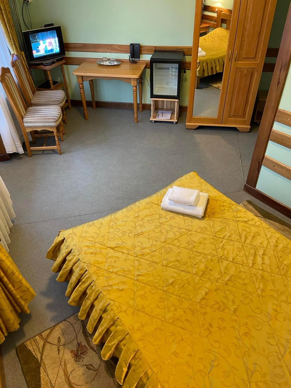Tisa Hotel Petropavlovskaya Borshchagovka Eksteriør bilde